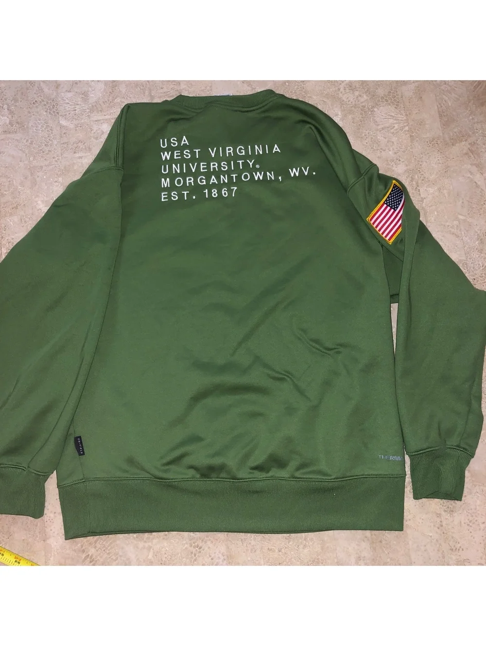 Nike sweatshirt does